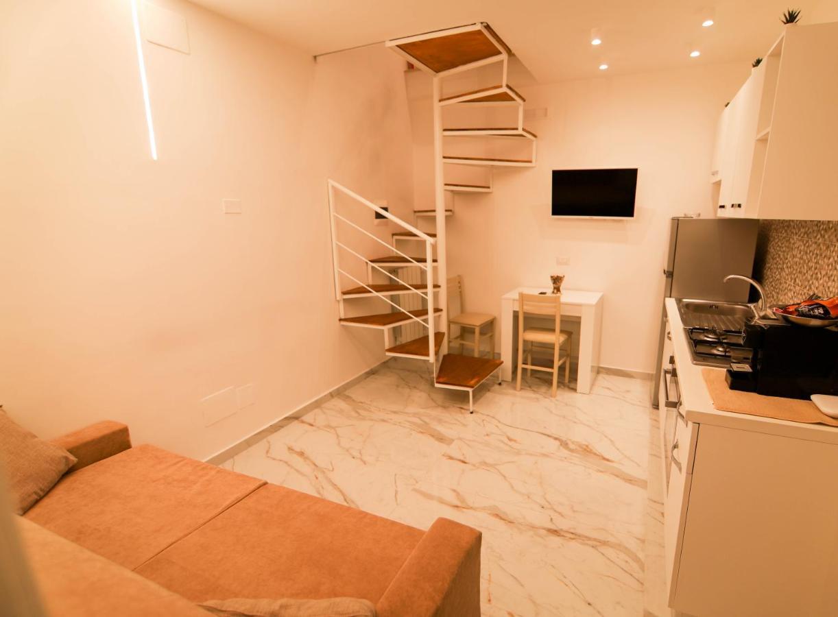 Casa Vacanze Mergellina 84 Chiaia, Stadio Maradona Lungomarecaracciolo Nápoles Exterior foto